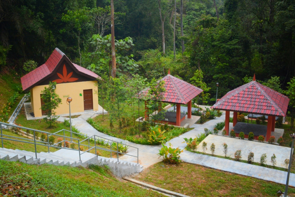 tarikan taman rimba templer