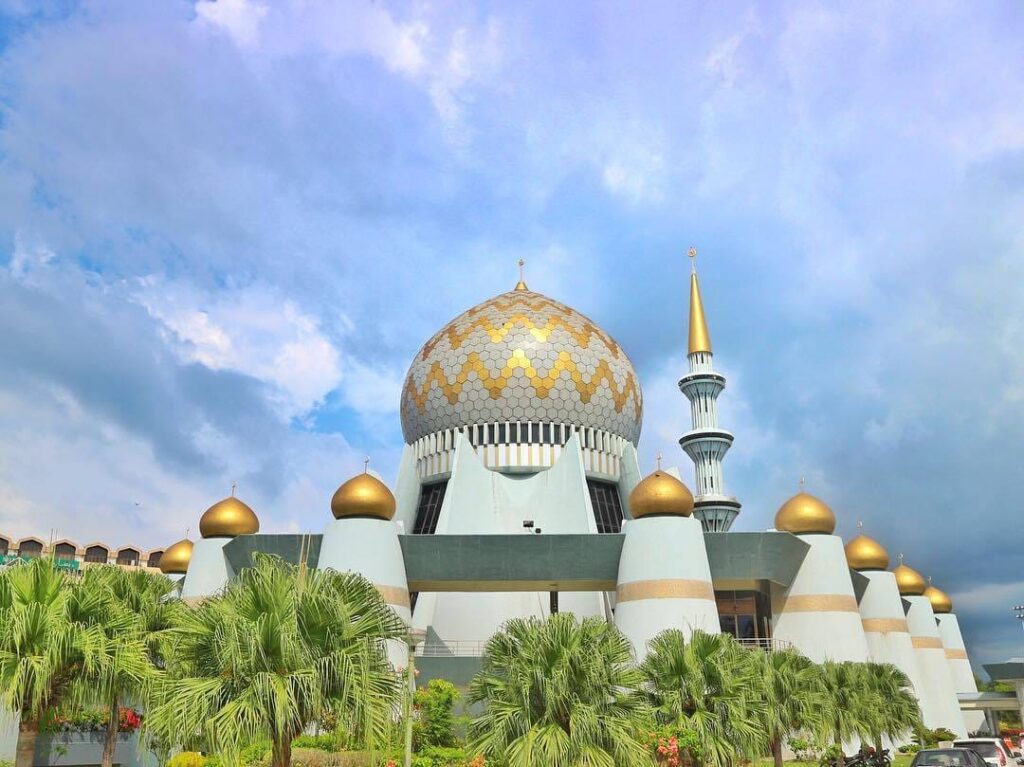binaan masjid negeri sabah