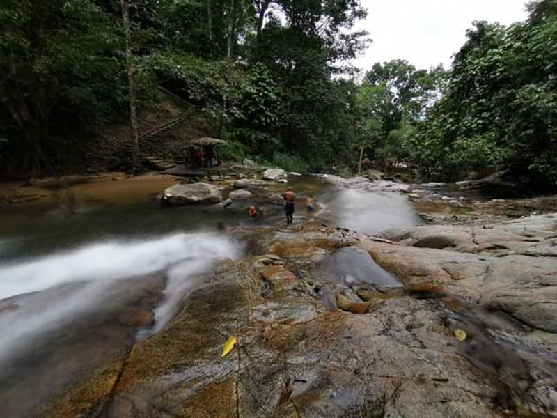 lata bayu waterfall malaysia