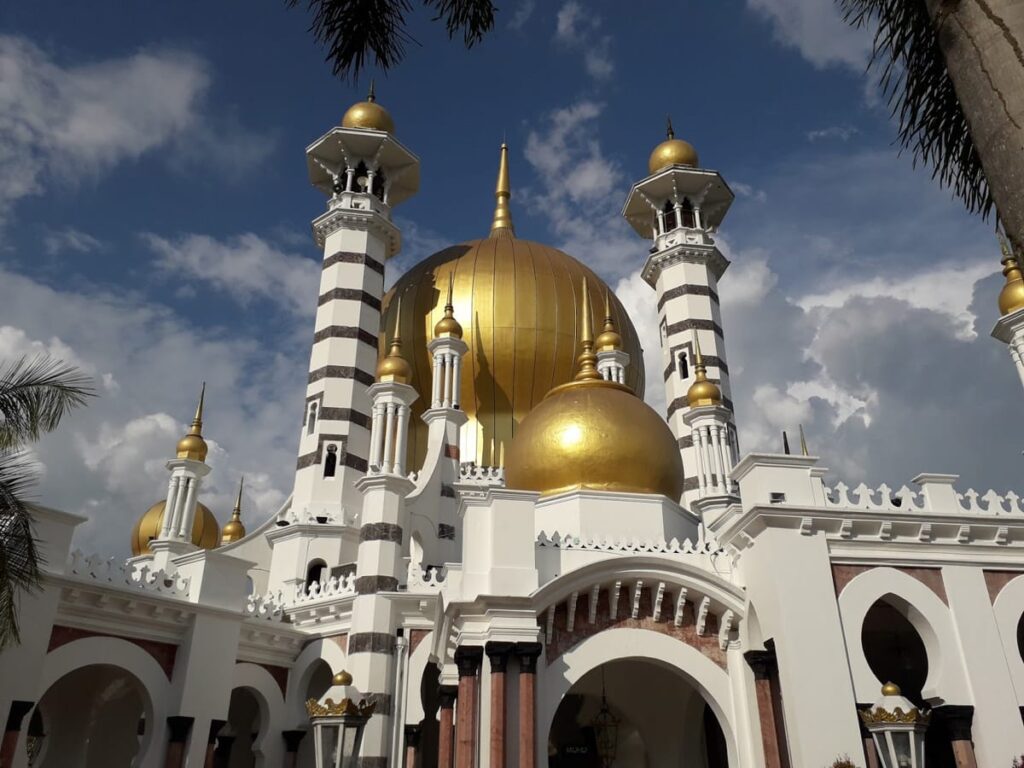 sejarah masjid diraja