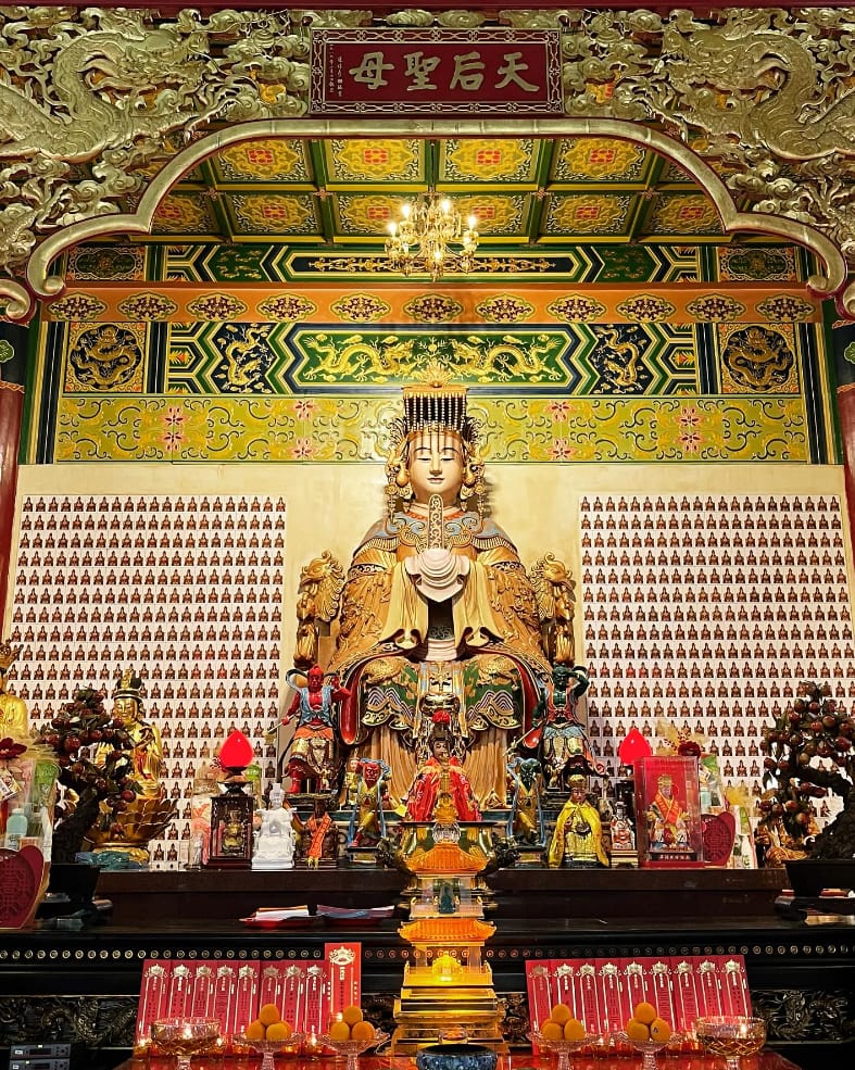dewa kuil thean hou